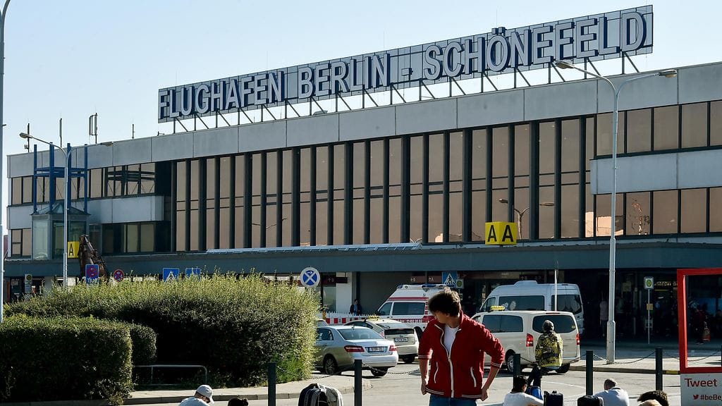 Kuvituskuvaa Schönefeldin lentoasemasta.