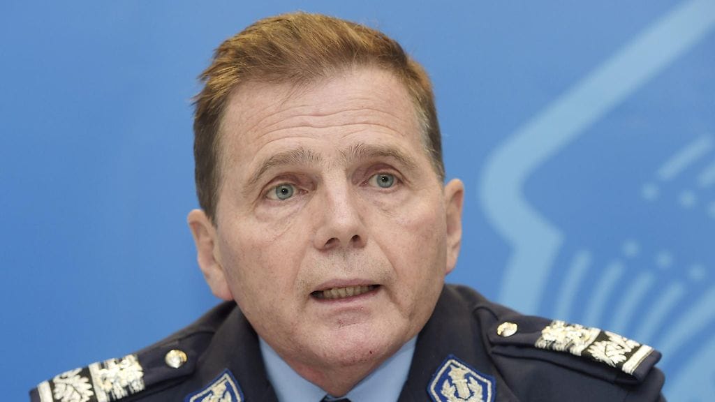 Aapio on mukana hautajaisia valmistelevassa toimikunnassa.