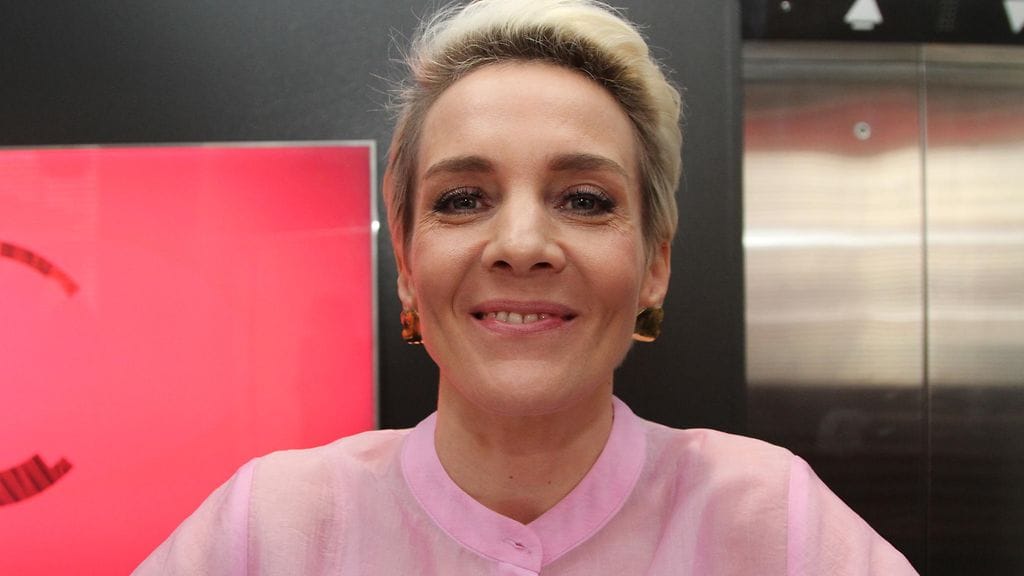 Maria Veitola haki Idolsin juontajaksi.