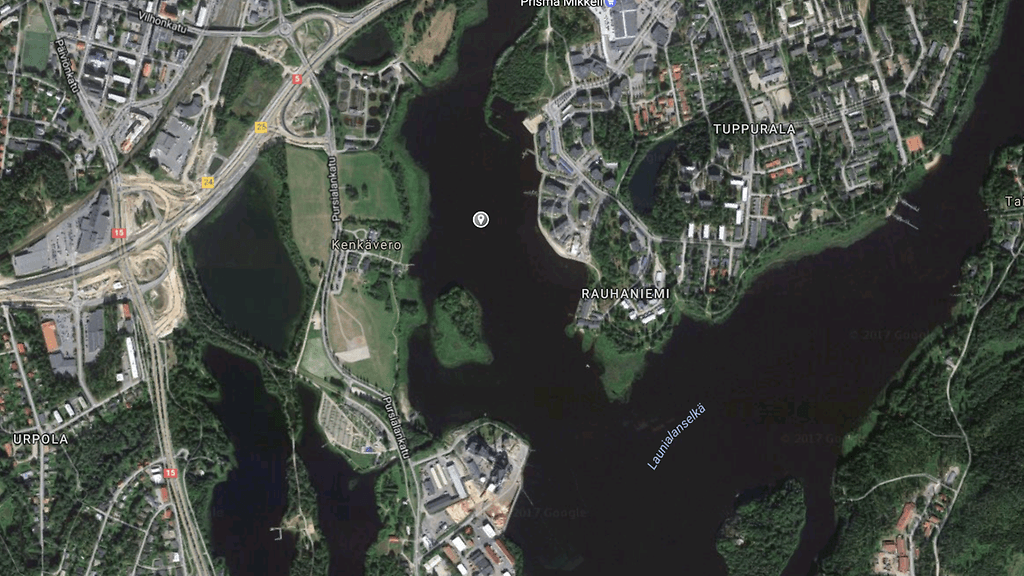 Turma sattui Mikkelissä sijaitsevan Kenkävero-ravintolan lähistöllä Graanin ja Kenkäveron kaupunginosien välissä keskellä vesialuetta. Kuva: Google maps.
