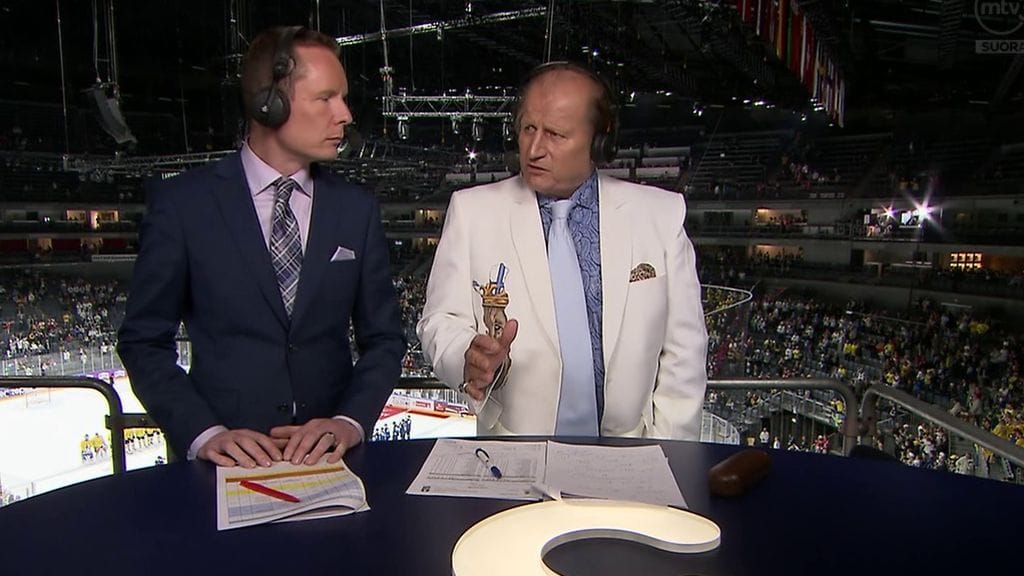 Juhani Tamminen vaihtaisi Leijonien maalivahtia pronssiotteluun.