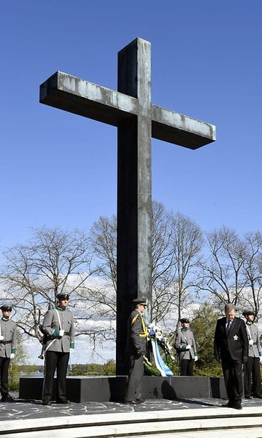 Sauli Niinistö, Kaatuneiden muistopäivä (2)