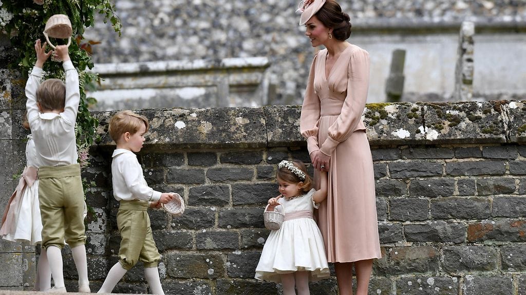 Pippa Middletonin häät George ja Charlotte sulhaspoikina ja morsiusneitoina 20.5.2017 11