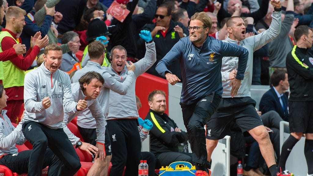 Liverpoolin juhlaa Middlesbroughia vastaan syntyneen 3–0-maalin jälkeen.