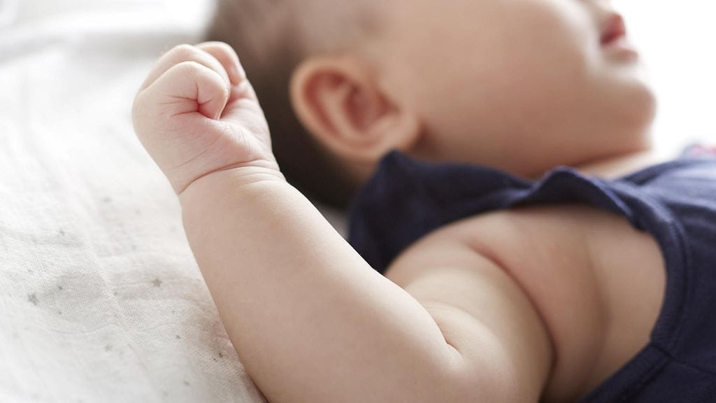 Kuvituskuva. Pieni vauva sai yllätettyä äitinsä puheillaan.