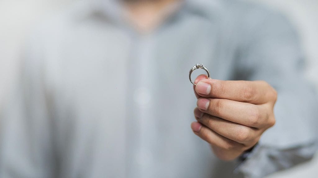 Kuvituskuva. Kosia voi monella tavalla.