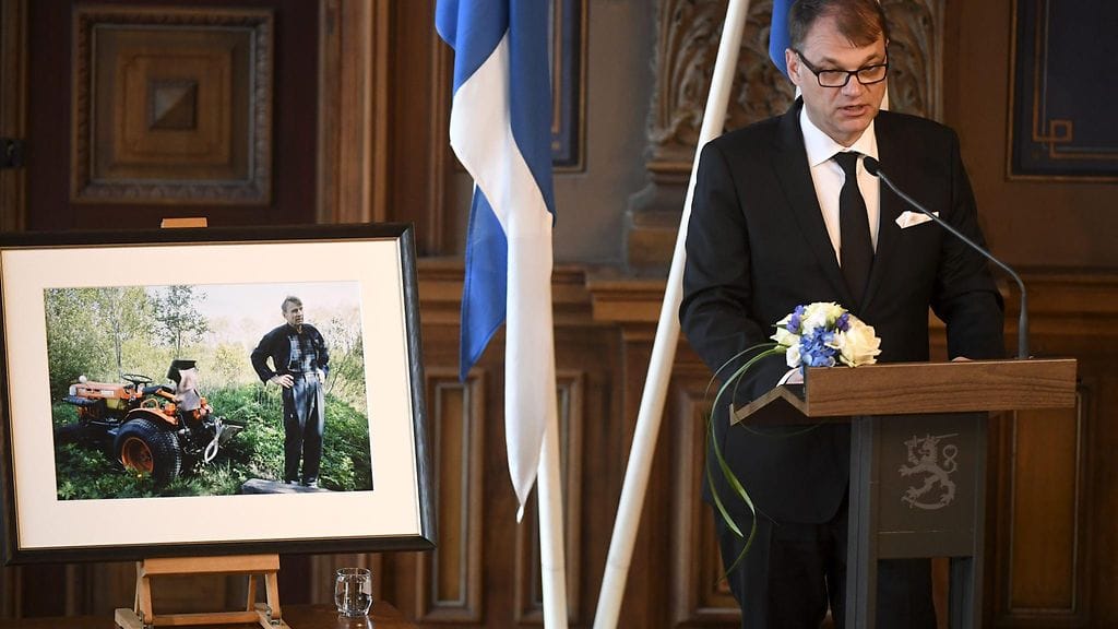 Yksi puhujista Säätytalon muistotilaisuudessa oli pääministeri Juha Sipilä.