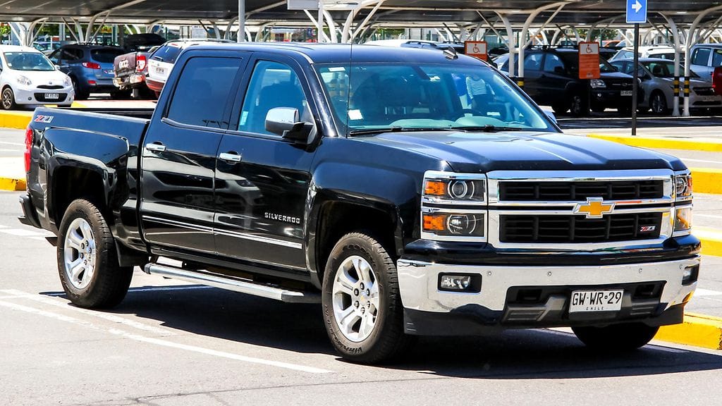 Chevrolet Silverado on suosittu avolava-auto Yhdysvalloissa.