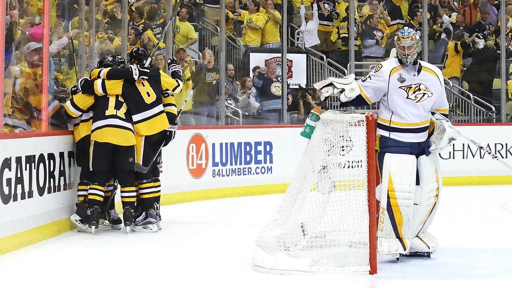 Penguins juhlii Nick Boninon 3-0-osumaa, Pekka Rinne apeana.