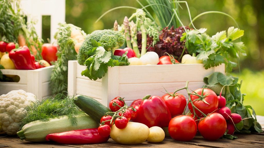 Oma kasvimaa kiinnostaa etenkin keski-ikäisiä vaikuttajakuluttajia.