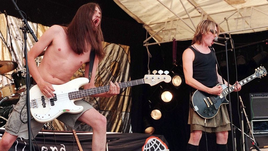 Don Huonot lavalla 1997 Ankkarock