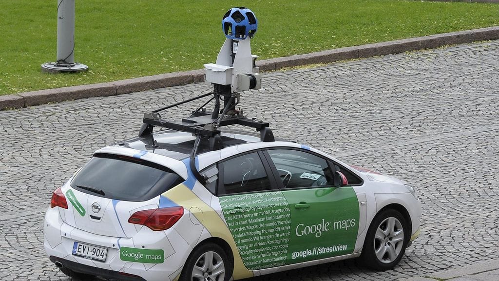 Kuvassa Googlen kuvausauto Helsingissä heinäkuussa 2014.