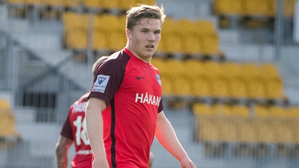 Benjamin Källman kuritti SJK:ta kahdella osumalla.