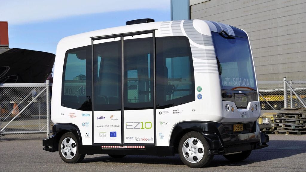 Metropolia-ammattikorkeakoulu esitteli viime vuonna automaattisten piensähköbussien testausta.