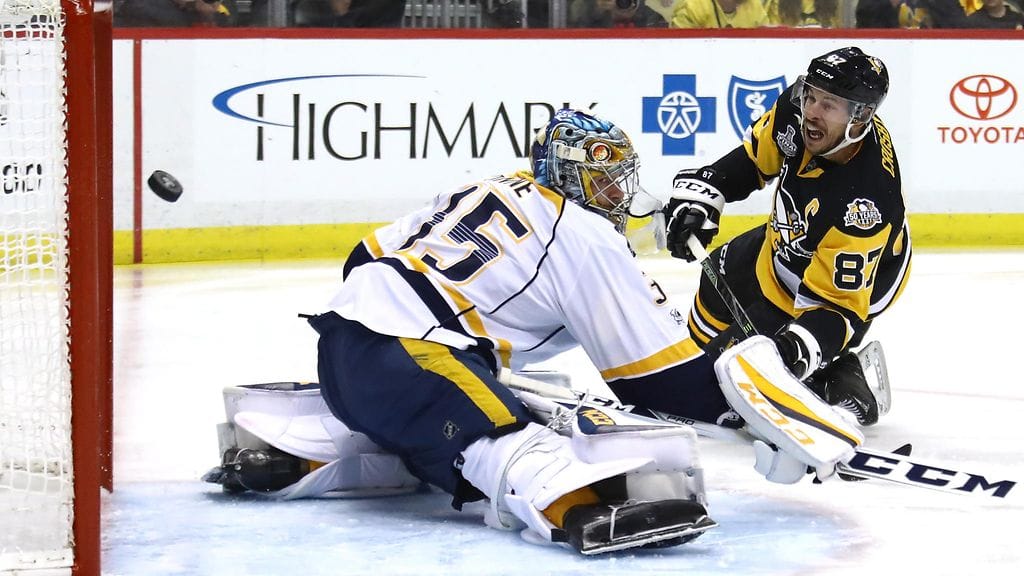 Sidney Crosby oli 5. finaalissa jatkuva uhka Pekka Rinteen vartioimalla maalilla.