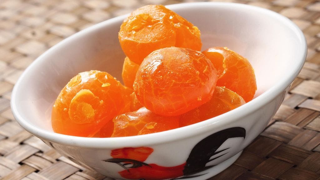 Graavatut keltuaiset sopivat lisukkeeksi raastettuna tai pilkottuna.