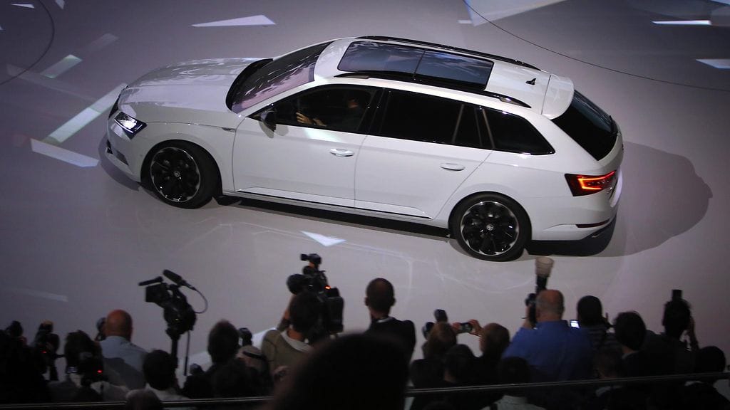 Skoda Superb nappasi ykköstilan brittitutkimuksessa.