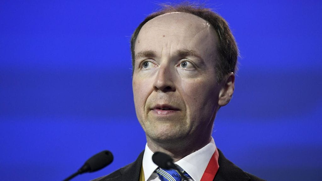 Halla-ahon mukaan totuus loikkareista ja koko operaatiosta tulee paljastumaan vasta jälkikäteen.