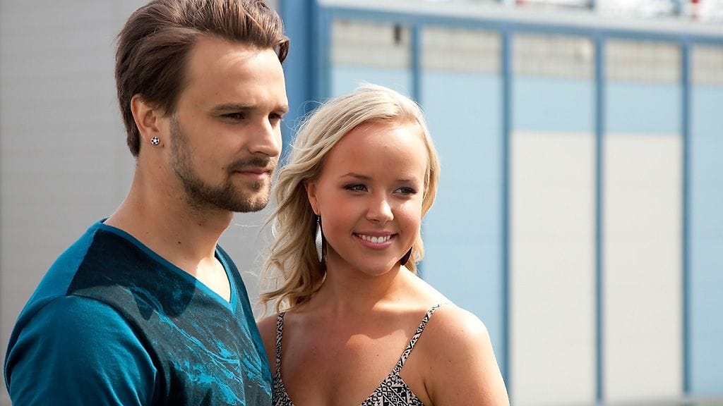 Mikko ja Sara Parikka.