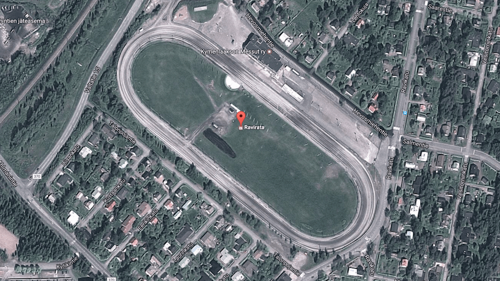 Kouvolan ravirata ja sen tiukkaakin tiukemmat kurvit.