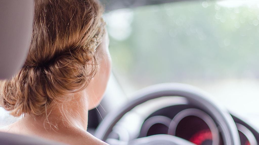 Kiinnitä huomiota siihen, ettet aja hartiat korvissa.