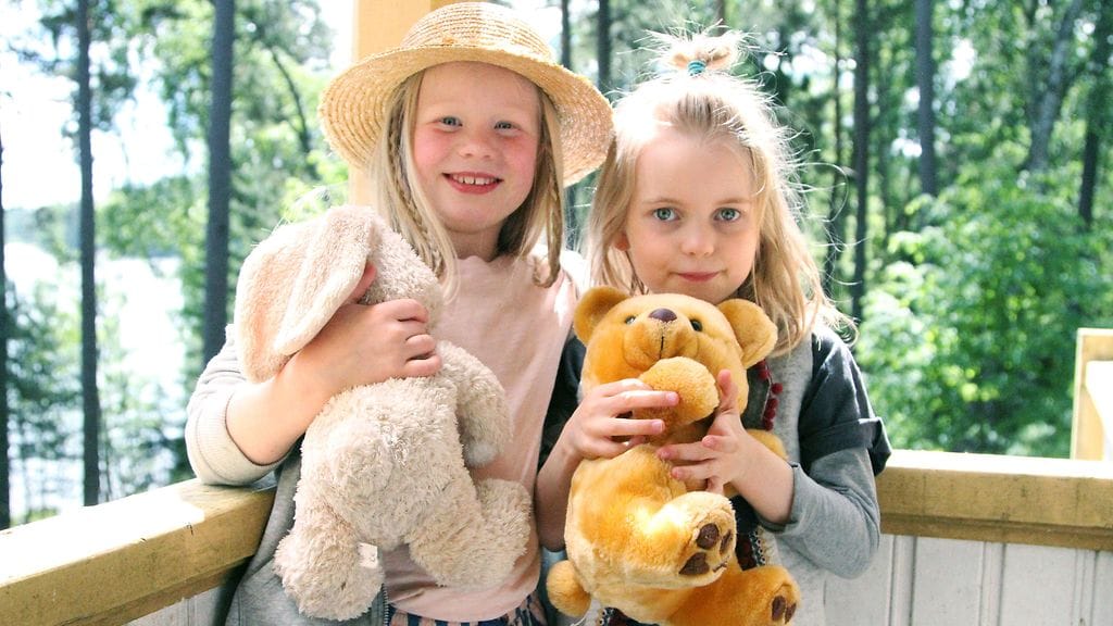 Heinähattu ja Vilttitossu Emily Shipway ja Ella kangas 5