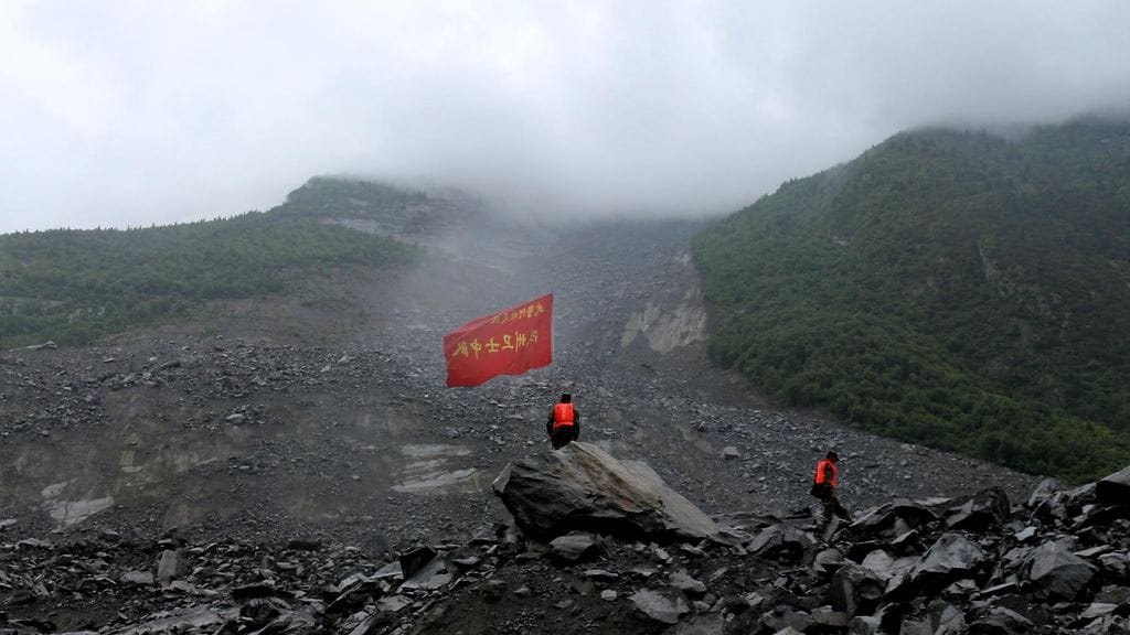 Sichuanissa on aiemminkin tapahtunut tuhoisia maanvyöryjä. Kuva vuodelta 2017, kun useita ihmisiä menehtyi maanvyöryssä.