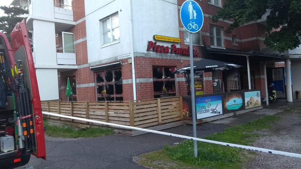 Pizzeria kärsi tapahtuneessa hyvin mittavat vahingot.