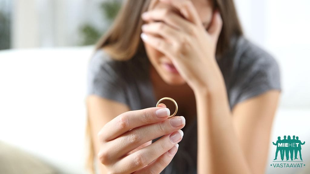 Juttusarjassa miehet vastaavat joka viikko lukijoiden kysymyksiin.