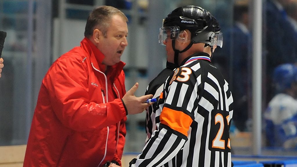 Vladimir Jursinov ja Mihail Buturlin neuvonpidossa 2016