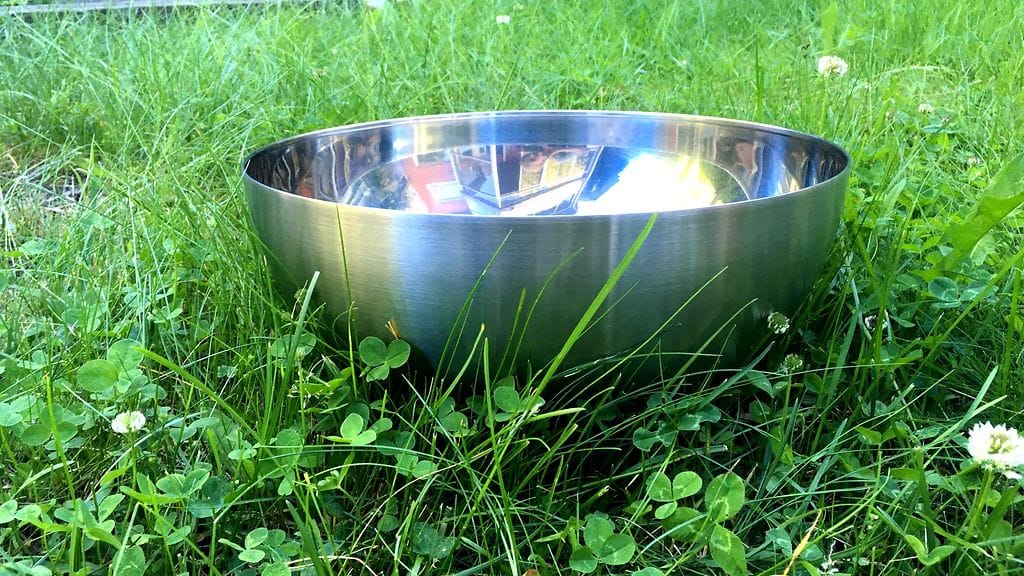 Ikean Blanda Blank -kulho löytyy monen suomalaisenkin kotoa.