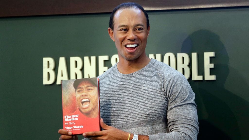 Tiger Woods julkisti keväällä kirjan vuoden 1997 US Masters -voitostaan.