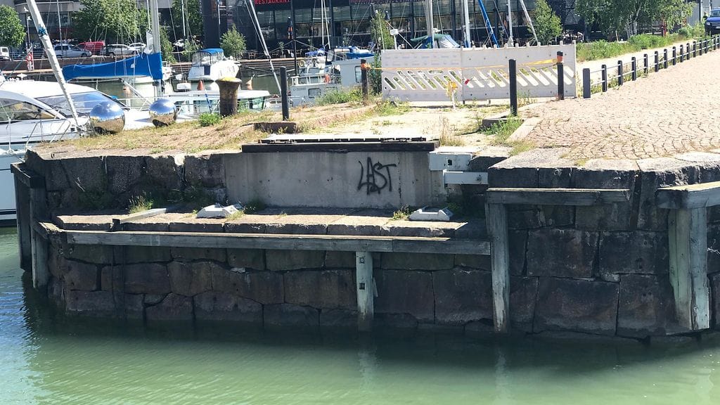 mies helsinki vesi meri pudota