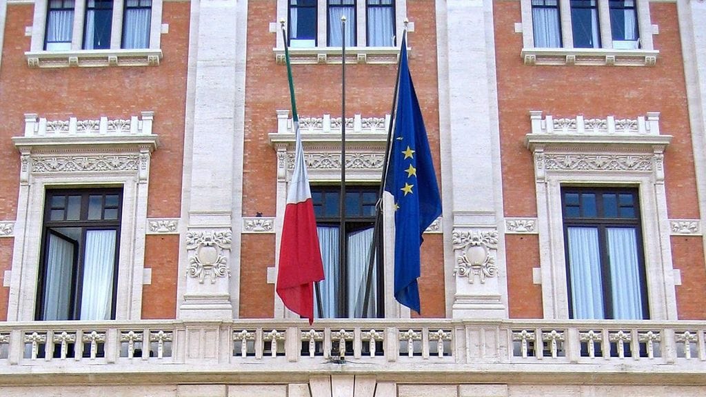 Italian parlamenttitalo Roomassa