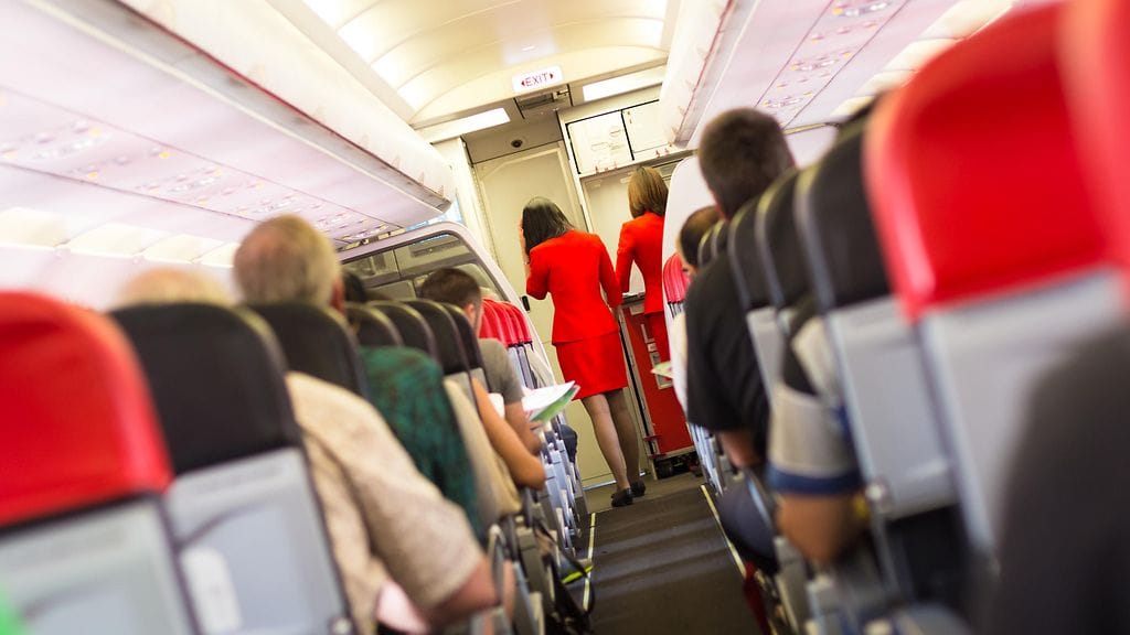 Lentoyhtiö kertoo ryhtyvänsä tutkimaan tätä erikoista tapausta.