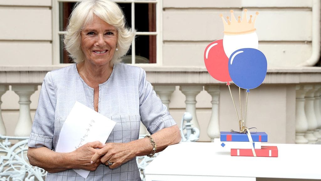 Herttuatar Camilla kuvattuna 11. heinäkuuta 2017. Vaikka siltä voi vaikuttaa, kuva ei ole virallinen juhlapotretti eikä liity Camillan 70-vuotisjuhlallisuuksiin.