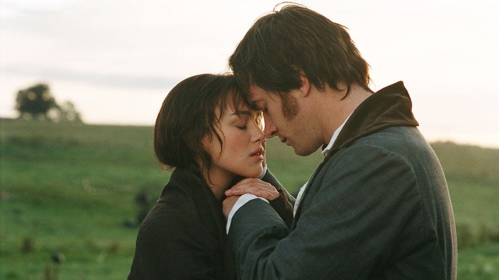 Keira Knightley  ja Matthew MacFadyen tähdittivät vuonna 2005 julkaistua elokuvaa Ylpeys ja ennakkoluulo. Elokuva perustuu Jane Austenin vuonna 1813 julkaistuun teokseen.