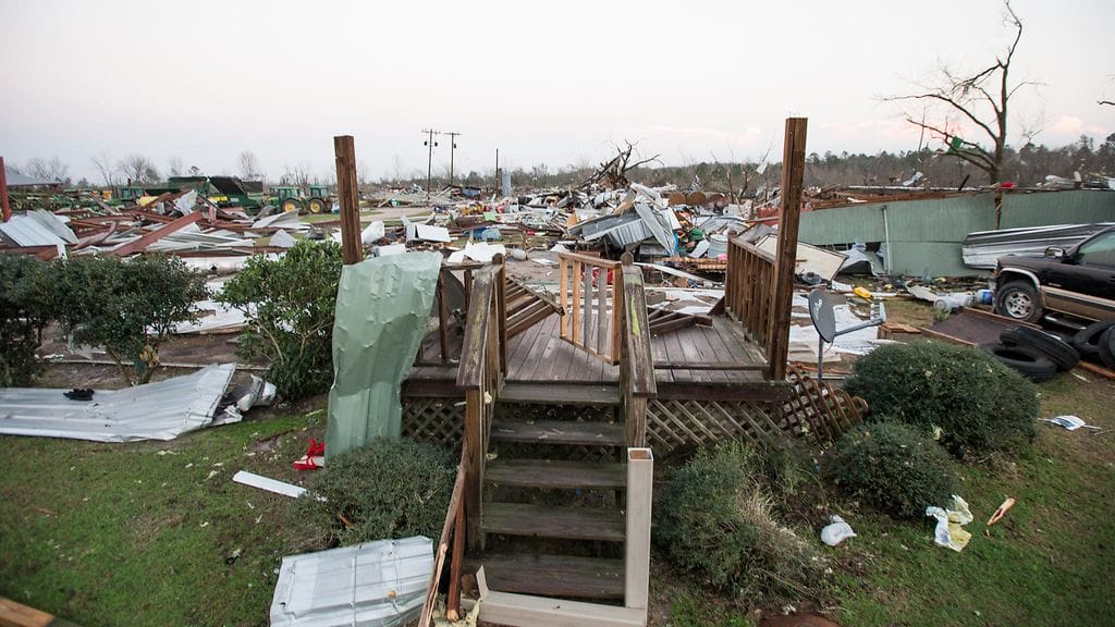 Tornado tuho Georgiassa