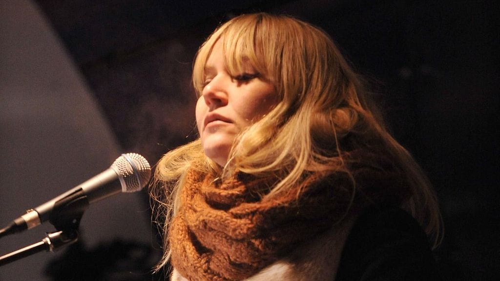 Astrid Swan & The Drunk Lovers Jääpuiston Live Lauantain esiintyjänä Jääpuistossa Helsingissä 9. tammikuuta 2009.