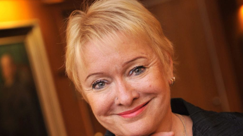 Näyttelijä Marjukka Halttusen elämää varjostivat sotalapsuus ja isän alkoholismi.