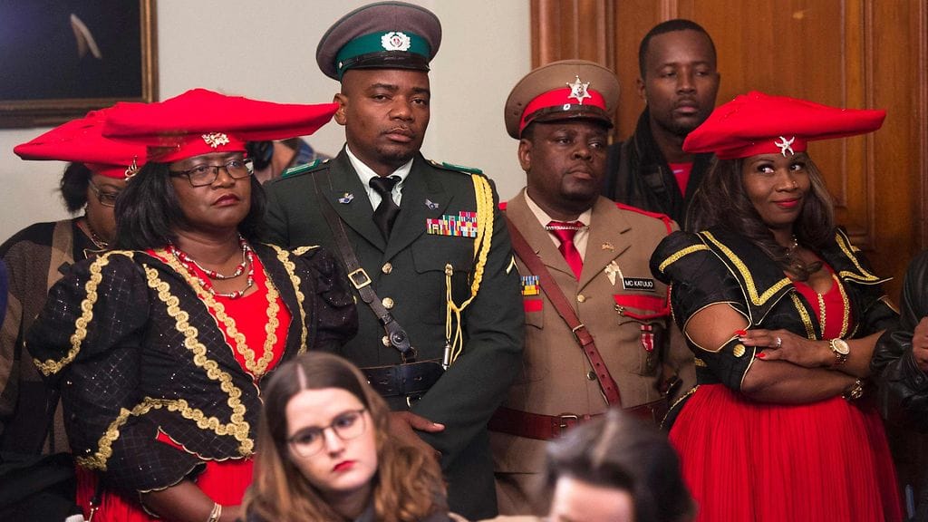 Namibian delegaatio tiedotustilaisuudessa New Yorkissa.