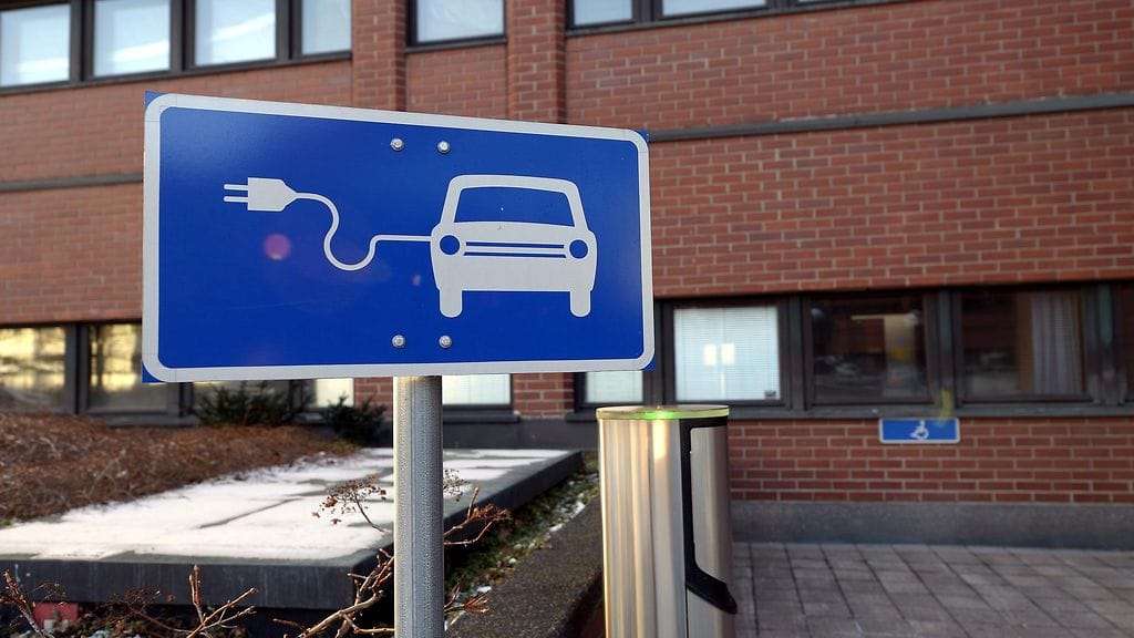 sähköauto latauspiste