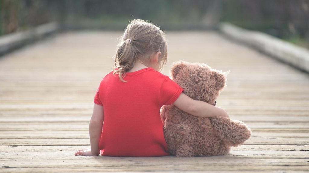 Lapset menettivät molemmat vanhempansa liian aikaisin.