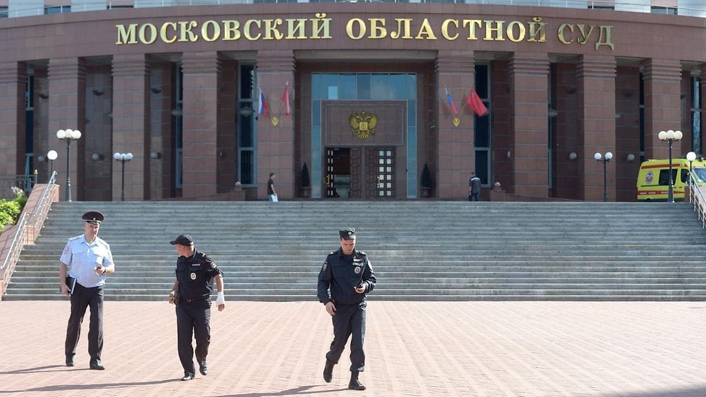 Moskovan oikeustalon ammuskelu alkoi rikollisjärjestön oikeudenkäynnissä.