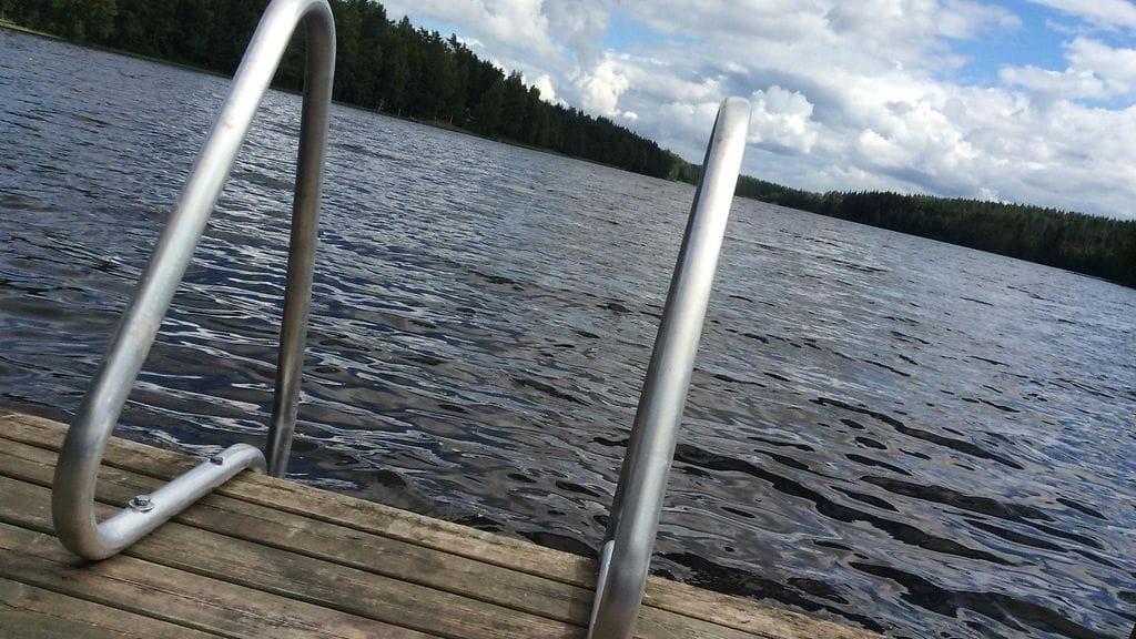 Kadonnutta uimaria ei ole etsinnöistä huolimatta vielä löydetty. Kuvituskuva.