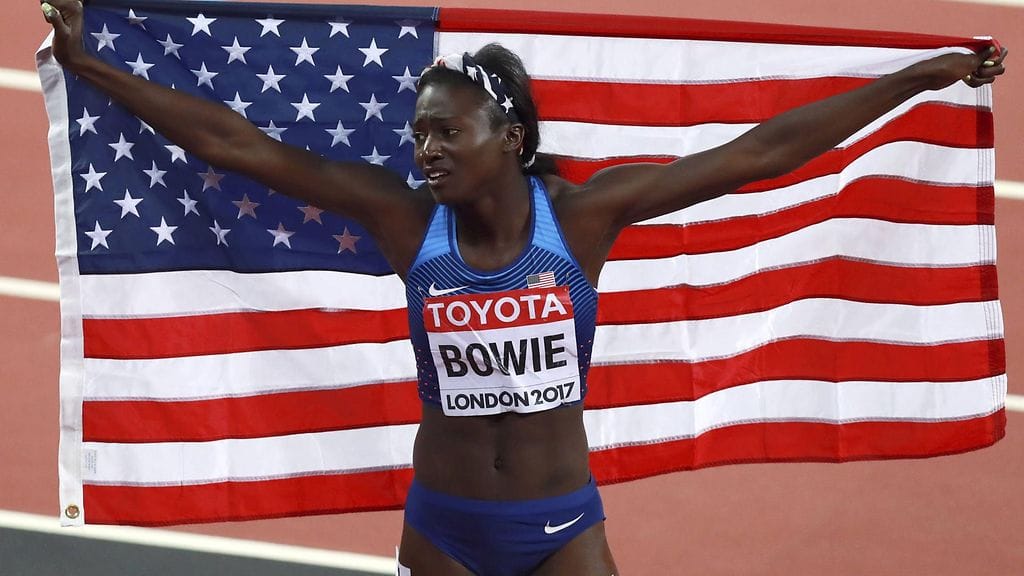 Tori Bowie juhli 100 metrin MM-finaalissa.
