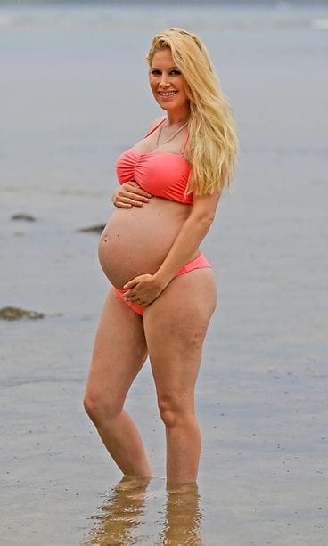 Esikoistaan odottavat Heidi Montag elokuussa 2017.