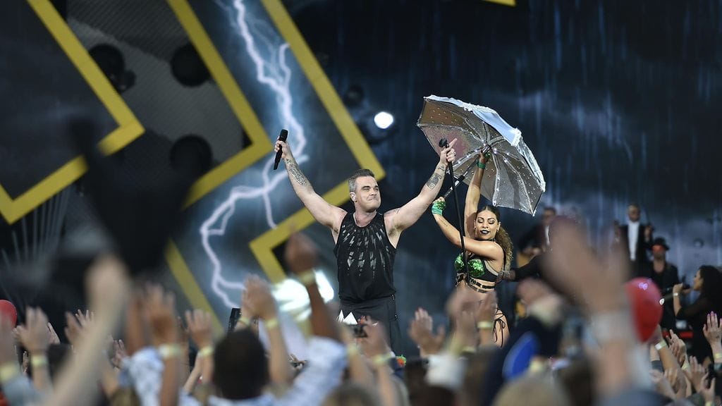 Robbie Williams konsertoi 10.8.2017 Tampereella (4)