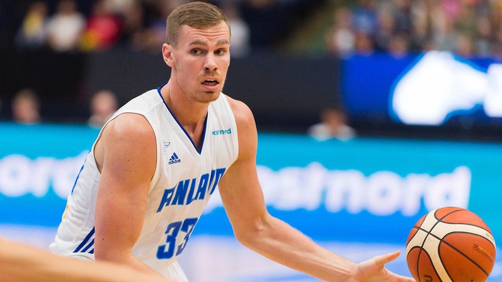 Erik Murphy pussitti 15 pistettä Turkkia vastaan.