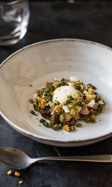 Brasserie l'amour Omenaa, kantarellia ja viljaa